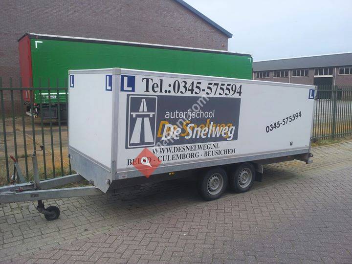 Autorijschool De Snelweg