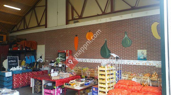 Boerderijwinkel en voerwortels Beemster