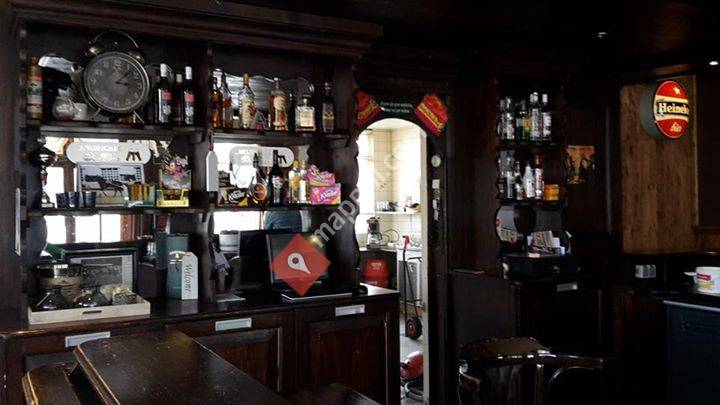 Bruincafé/Cafetaria De Peen