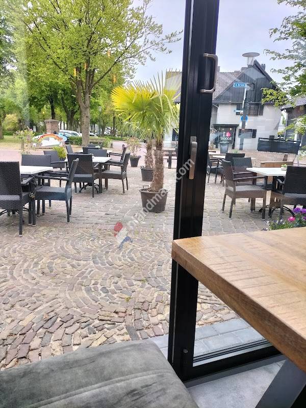Cafe De Brink