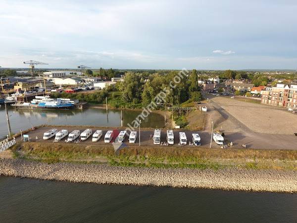 Camperplaatsen Europakade