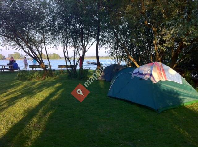 Camping d' Hof Giethoorn