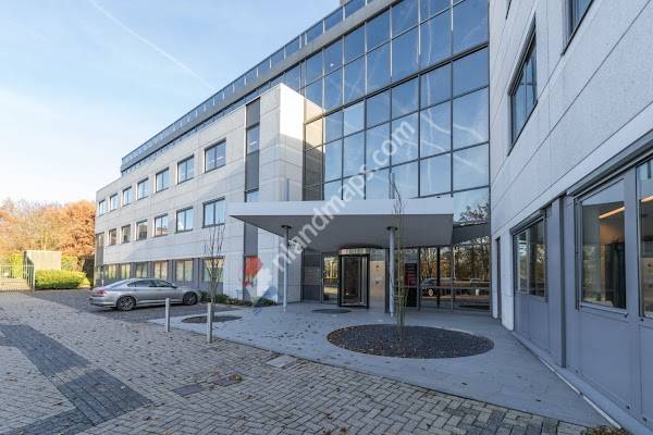 Cloudiction - human-tech studio