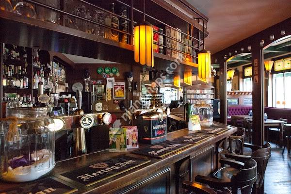 De Turfsteker • Ierse Pub • Restaurant • Zalen