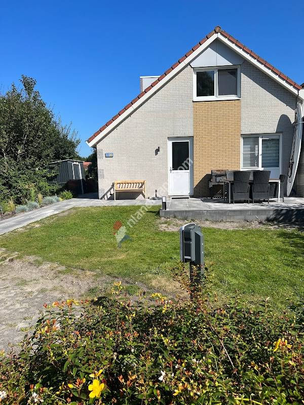 familienfreundliches Ferienhaus mit Sauna, Kamin, WLAN, Boots- und Angelsteg - Schakelvilla