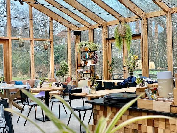 Greens | restaurant, garden