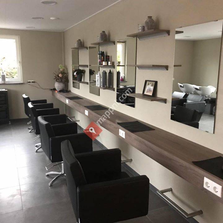 Haar studio by nancy