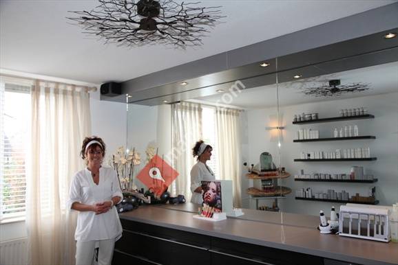 Lilian Beauty and Care