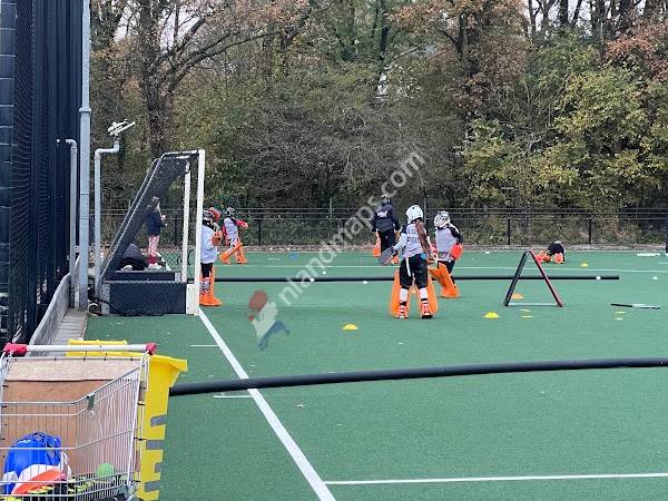 Mixed Hockeyclub Houdt Braef Standt (H.B.S.)