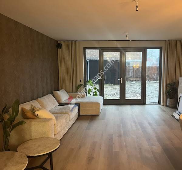 Molenaar Meubelen BV