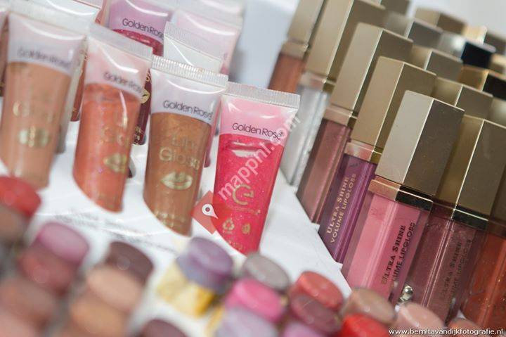 Moons Beauty Party