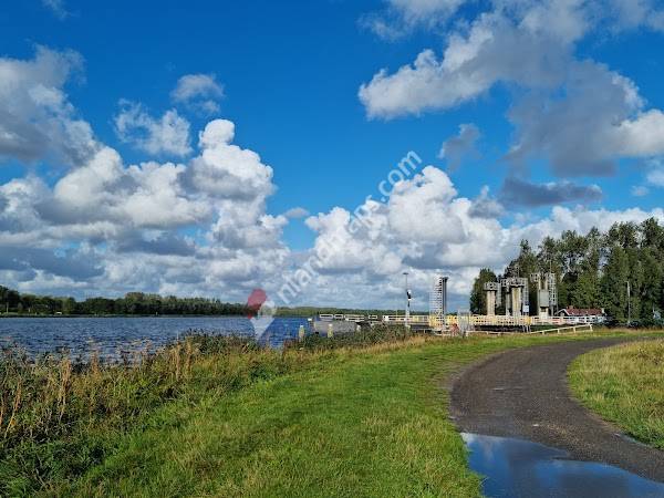 Nauerna, Pont Buitenhuizen