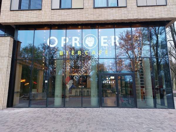 Oproer Biercafé