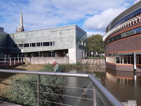 Parkeergarage Overtoom ingang Oostzijde