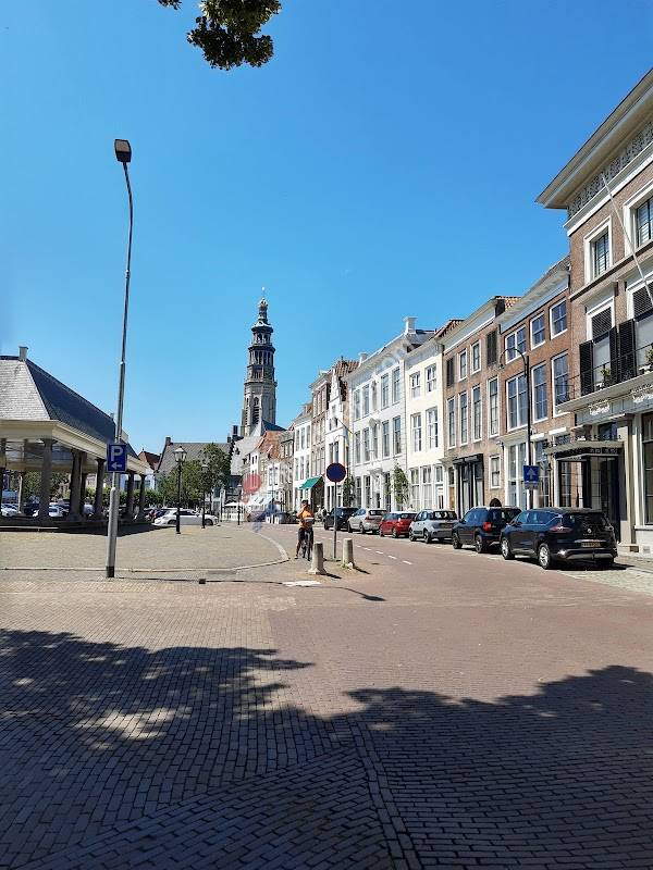 Parkeerterrein Damplein