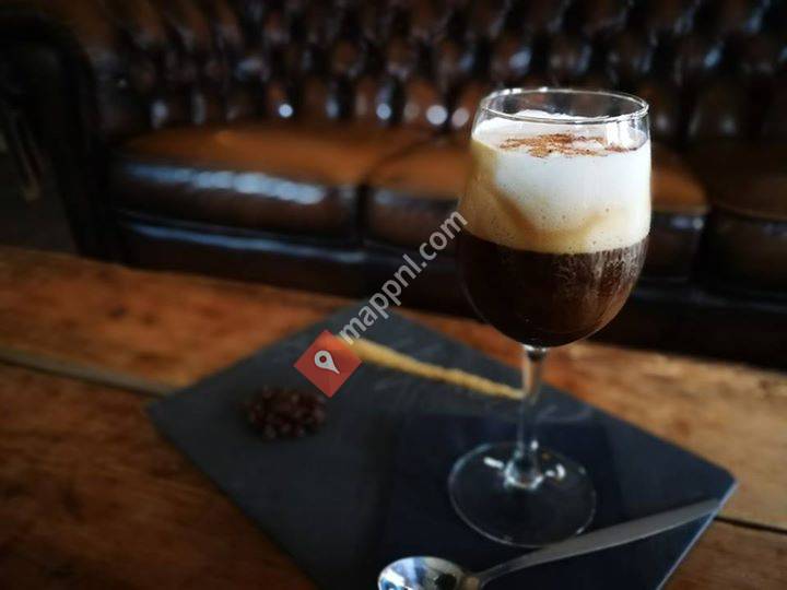 Shake'M Cocktails