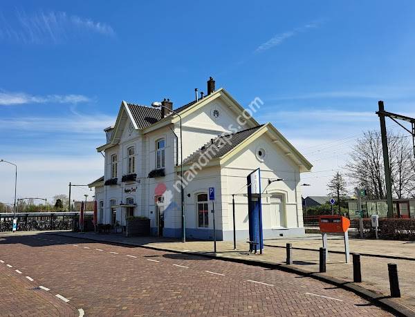 Station Zevenbergen