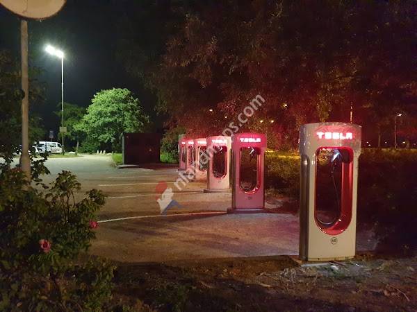 Tesla Supercharger