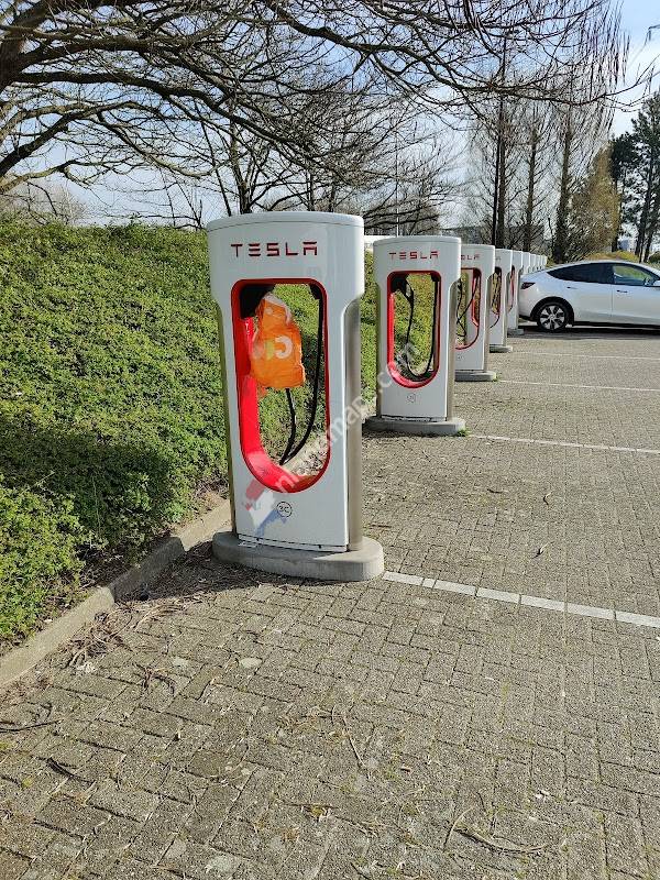 Tesla Supercharger