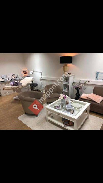 Vestina Beauty Room