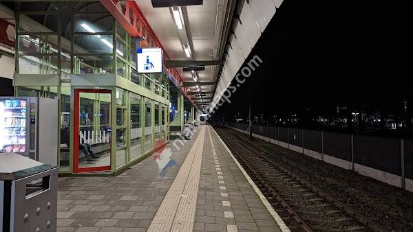 Weesp, Station