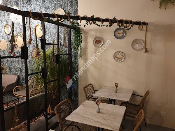 YOF Café & Restaurant